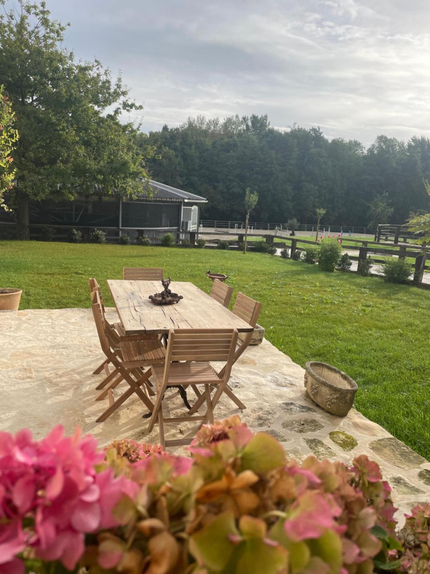 Gite Du Fournil « Chez Nicole » Ully-Saint-Georges Kültér fotó